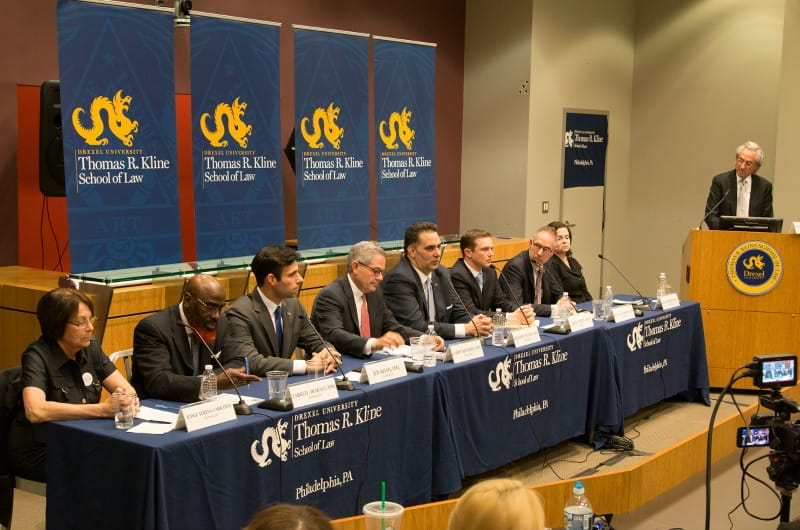Thomas R. Kline moderates a debate among the eight candidates to be Philadelphia's next district attorney.