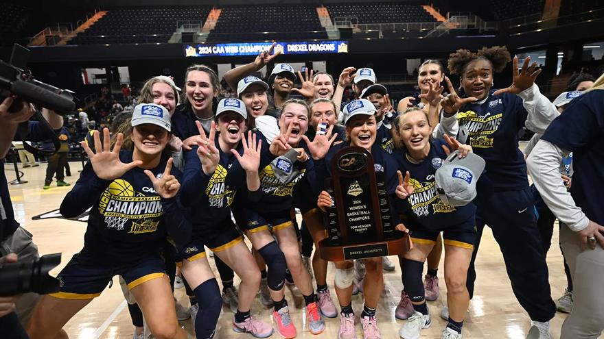 Women's Basketball Team photo at CAA
