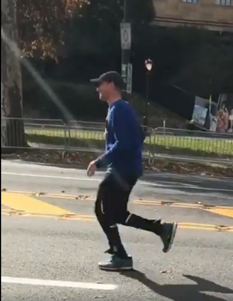 CNHP's senior graphic designer Craig Schlanser running in the Philadelphia Marathon