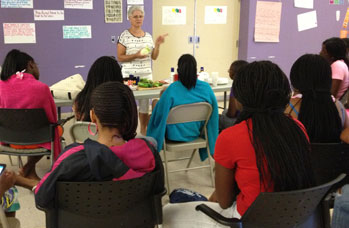 Mary Green & kids 11th Street cooking