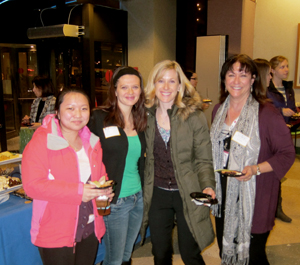 Nursing students with alumni