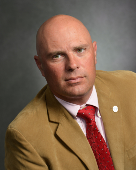 Dr. Pablo Molina
