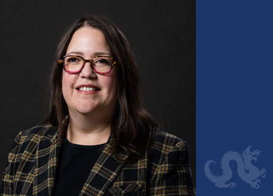 Portrait of Professor Nicole Iannarone