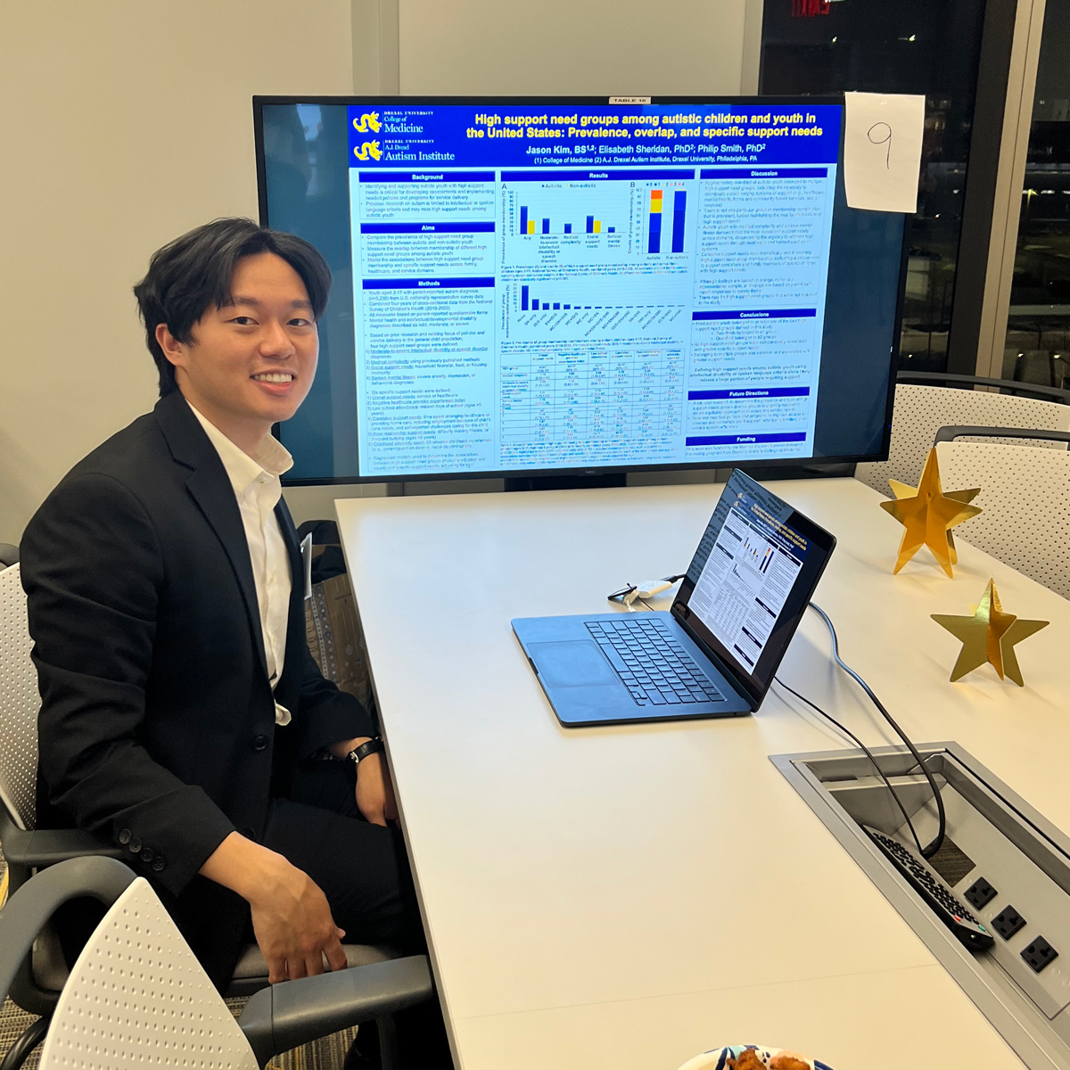 Jason Kim, MD class of 2027, was awarded 2nd place for their poster at the Diversity in Medicine Research Symposium in January.